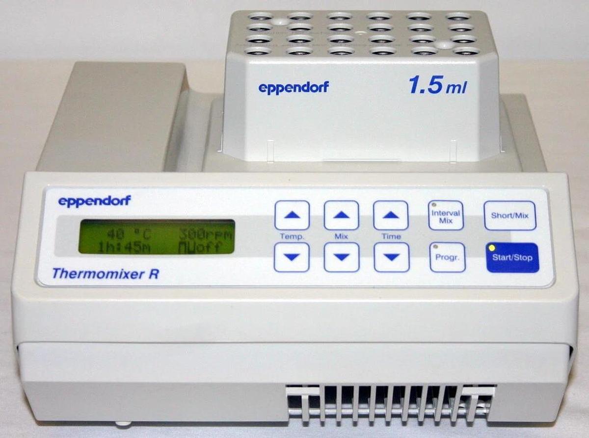 EPPENDORF THERMOMIXER R DRY BLOCK HEATING AND COOLING SHAKER, 1.5 ML, MODEL 5355