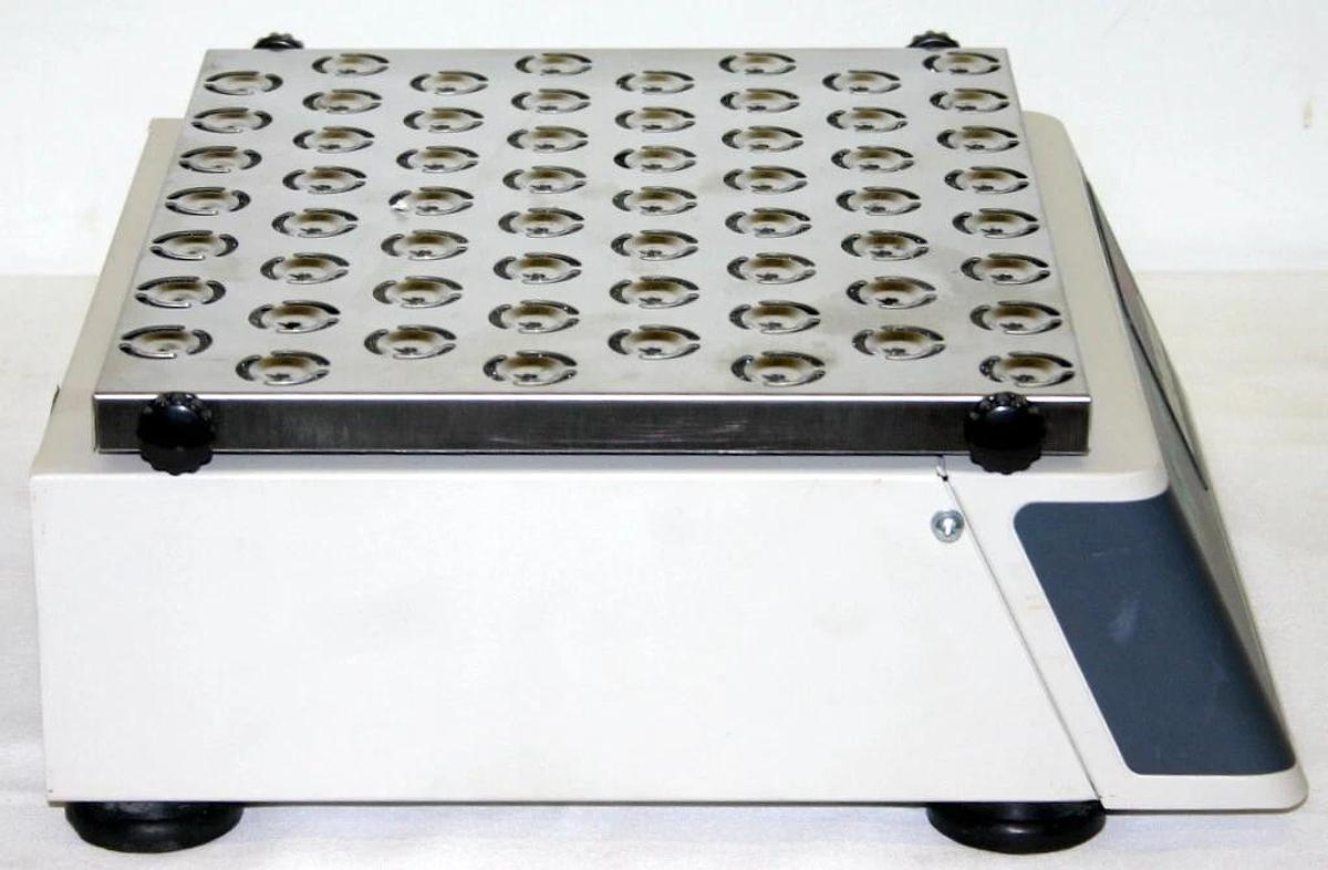 Refurbished EPPENDORF NEW BRUNSWICK DIGITAL GYROTORY PLATFORM SHAKER, MODEL INNOVA 2000