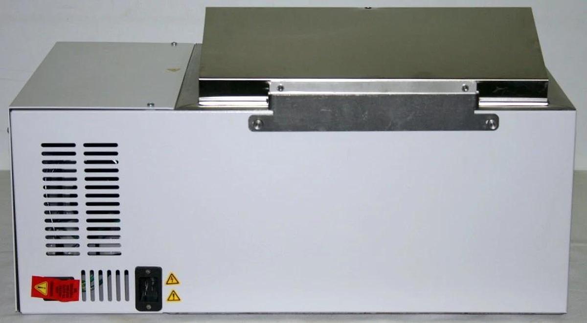 THERMO SCIENTIFIC PRECISION 15L SHAKING WATER BATH, MODEL SWB 15S