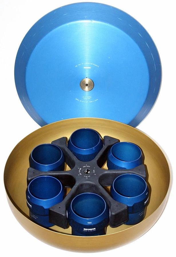 Used BECKMAN SWINGING BUCKET ROTOR, MODEL JS-4.2 WITH SIX 1000 ML BUCKETS