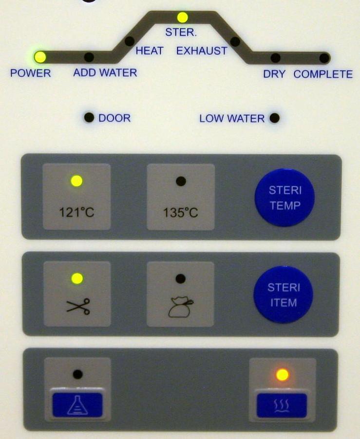 Used FISHER SCIENTIFIC AUTOMATIC STEAM AUTOCLAVE STERILIZER, MODEL STERILELITE 40