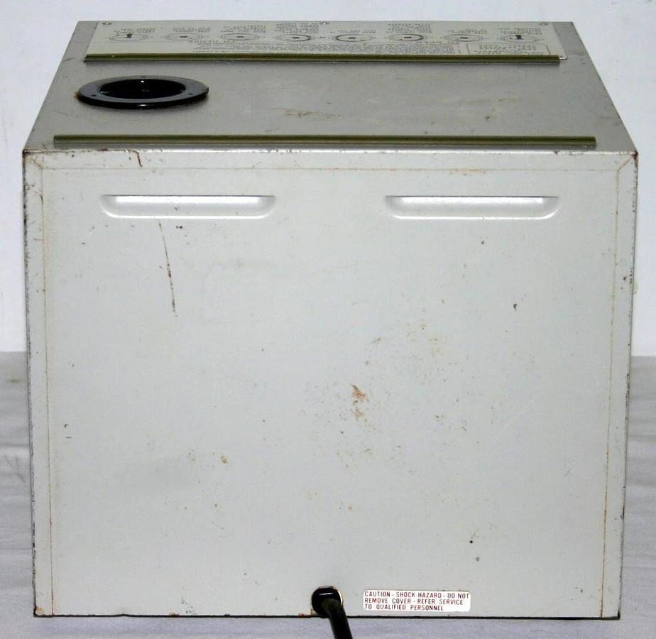 Used VERNITRON VERNICLAVE 2000A AUTOCLAVE STERILIZER