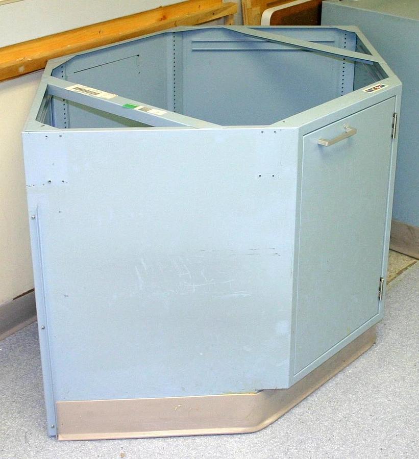 Used FISHER HAMILTON LABORATORY BASE CORNER UNIT, CASEWORK, BLUE MIST (BM), 30" HIGH