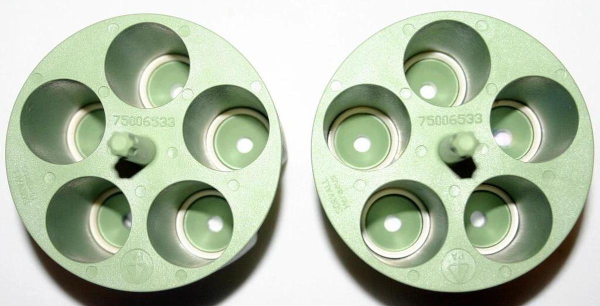 Used THERMO SORVALL ADAPTER, MODEL 75006533, 7500 6533, 5 x 50mL CONICAL, LT. GREEN