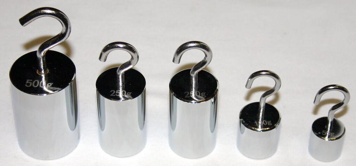 Used PHYSICS WEIGHT SET WITH HOOKS (50G, 100G, (2) 250G & 500G) 10 SETS NEW