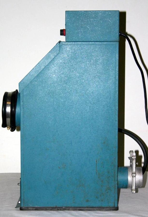 Used HOWMEDICA SHELL & SANDBLASTER, MODEL 4781