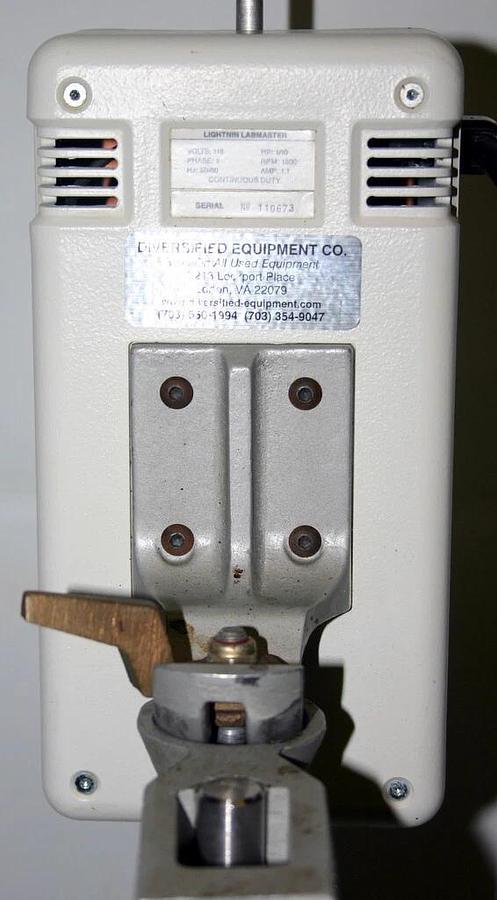 Used LIGHTNIN LABMASTER DIGITAL OVERHEAD MIXER STIRRER, MODEL L1U08 WITH STAND