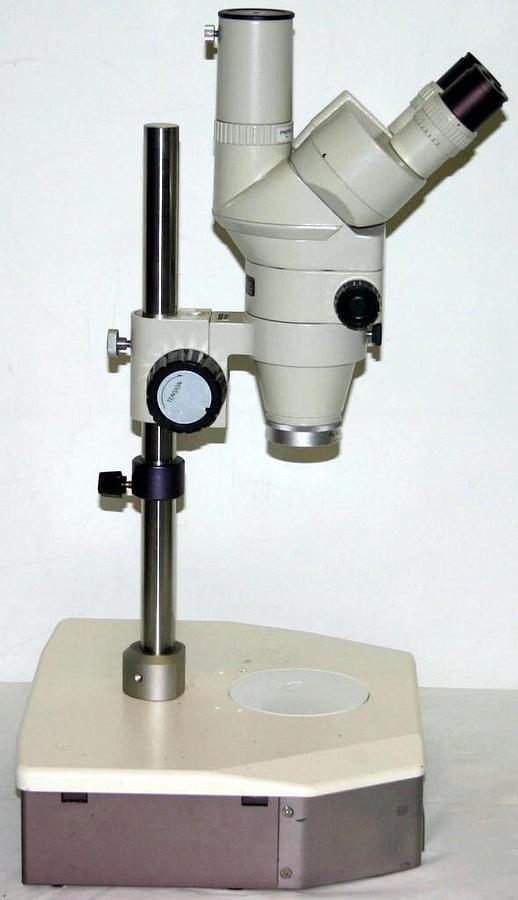 Used NIKON TRINOCULAR STEREOZOOM MICROSCOPE WITH BASE, MODEL SMZ-2T