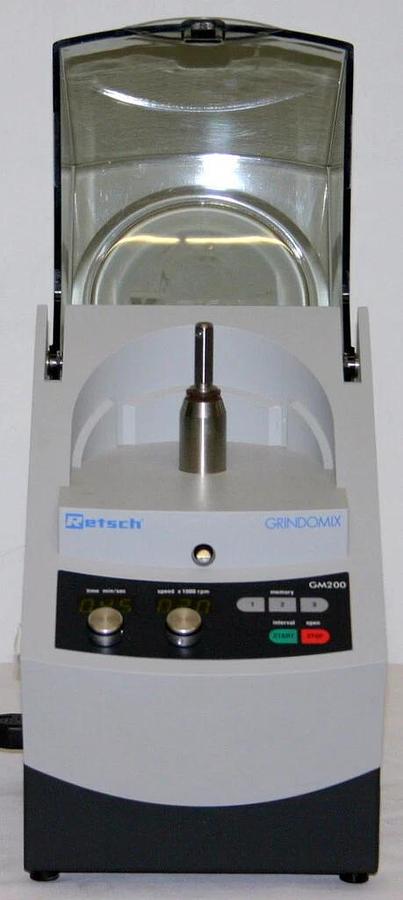 Used RETSCH GRINDOMIX HIGH-SPEED KNIFE BLENDER MILL, MODEL GM200