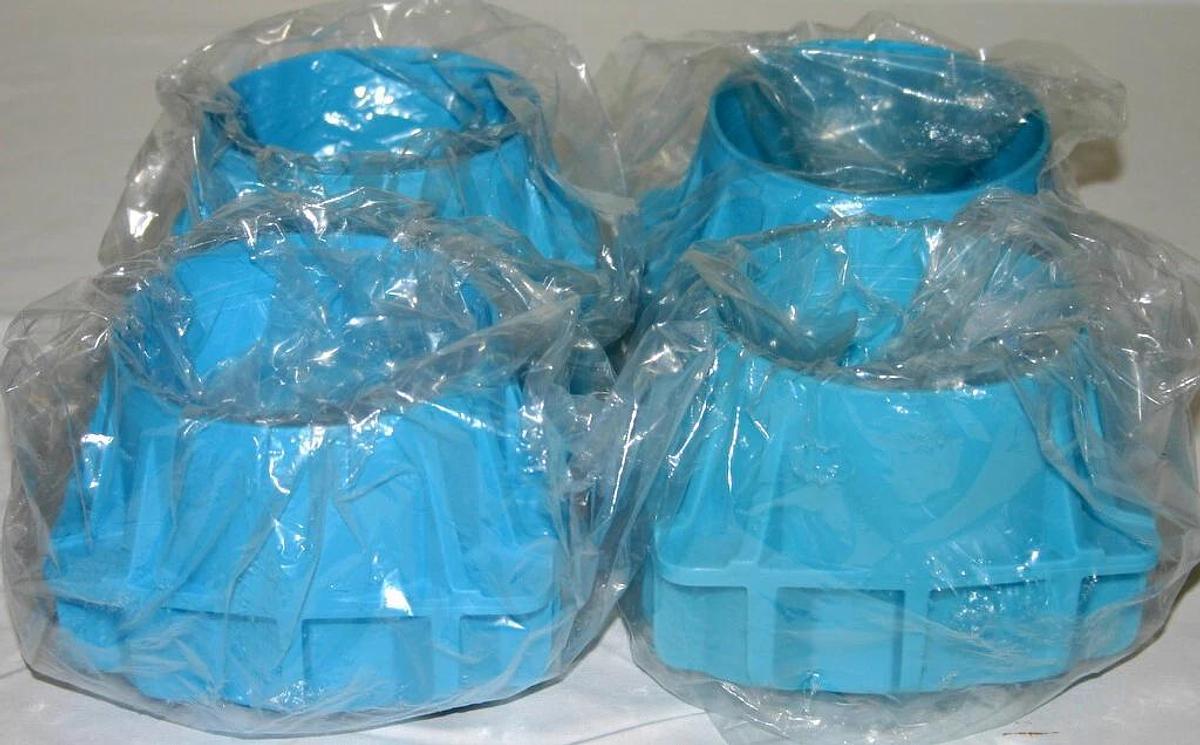 Used BECKMAN COULTER 500 ML CONICAL ADAPTERS, BLUE, MODEL 392078 FOR JS-5.3 ROTOR