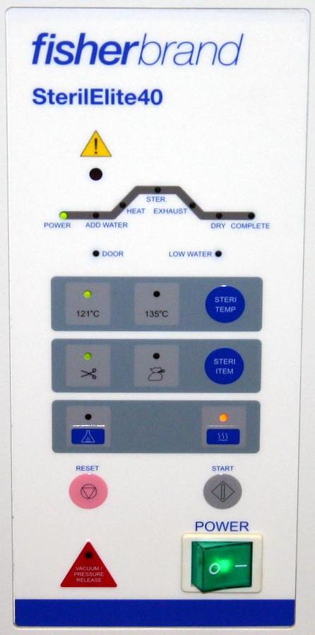 Used FISHER SCIENTIFIC AUTOMATIC STEAM AUTOCLAVE STERILIZER, MODEL STERILELITE 40