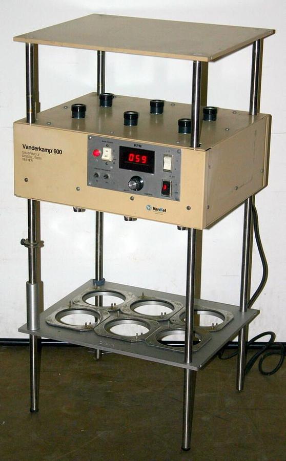 Used VANDERKAMP VANKEL 6 SPINDLE DISSOLUTION TESTING STATION, MODEL VK-600