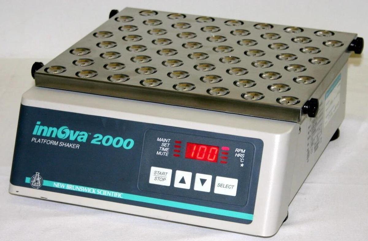 Refurbished EPPENDORF NEW BRUNSWICK DIGITAL GYROTORY PLATFORM SHAKER, MODEL INNOVA 2000