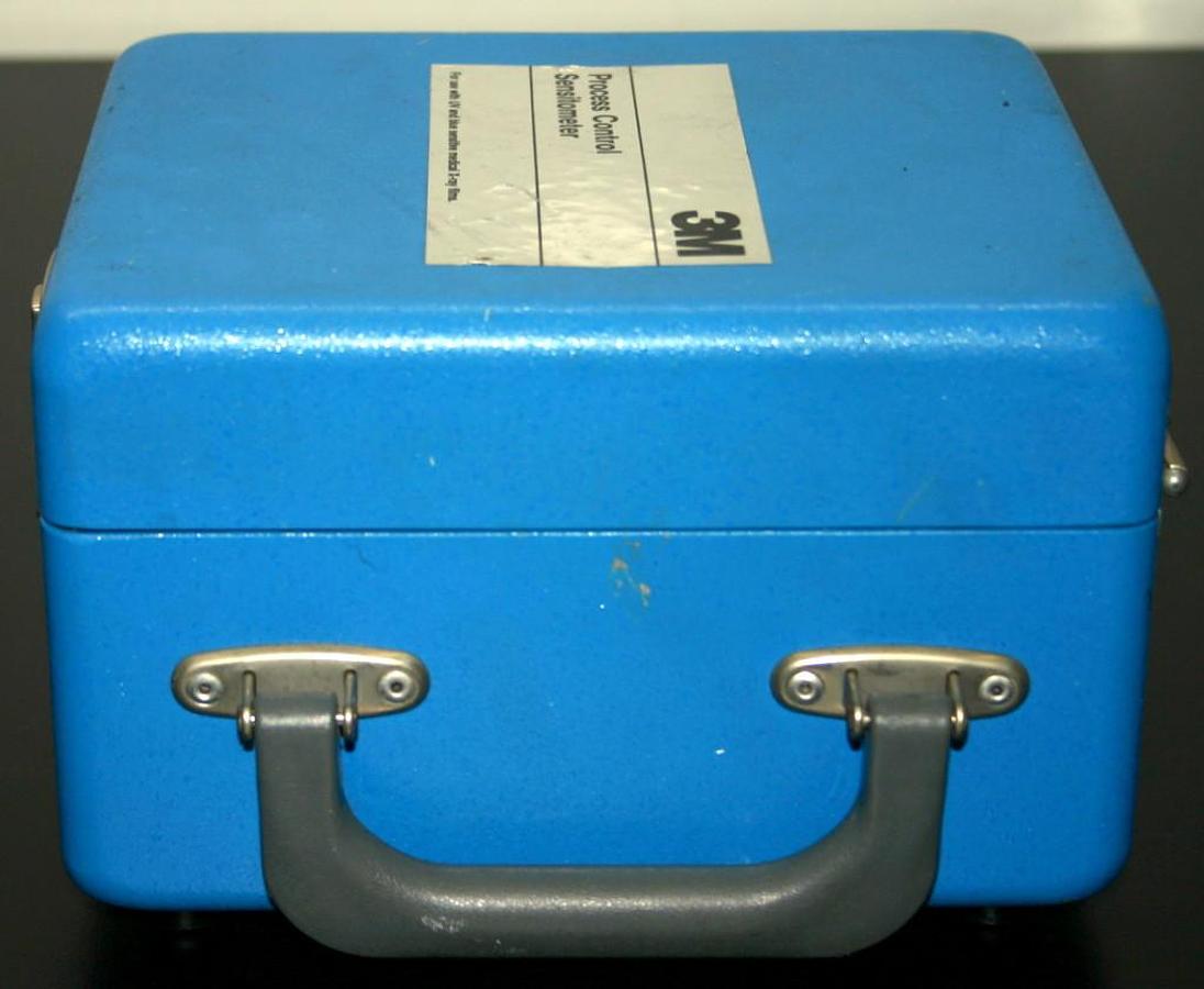 Used 3M PROCESS CONTROL SENSITOMETER XPCS-1