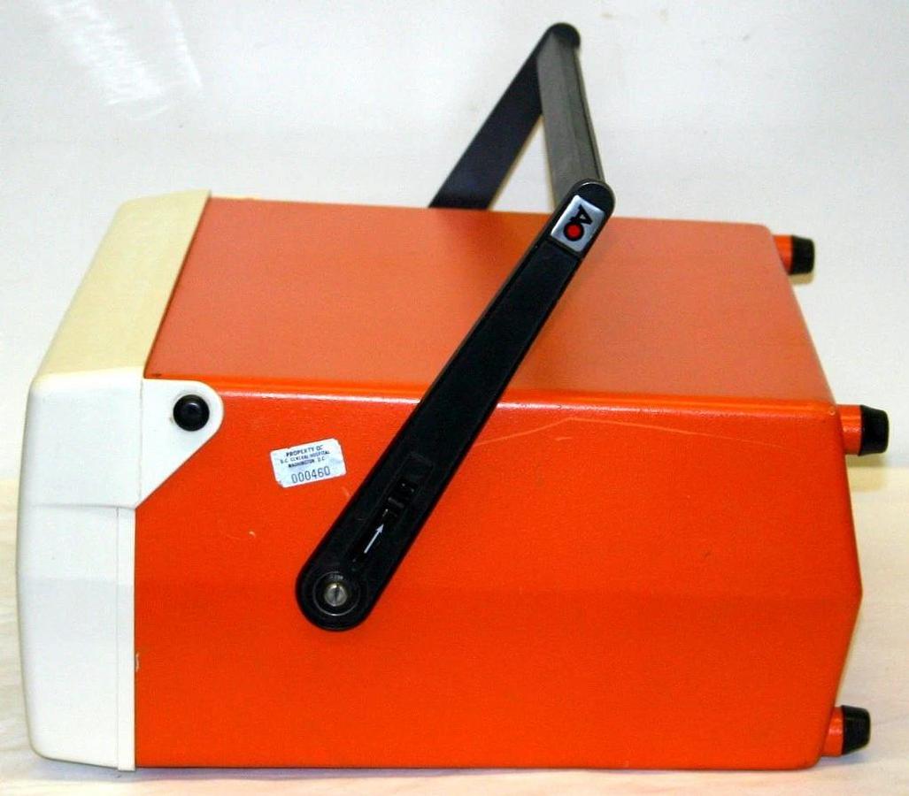 Used AMERICAN OPTICAL AO PULSAR 4 LOWN CARDIORESUSCITATION SYSTEM