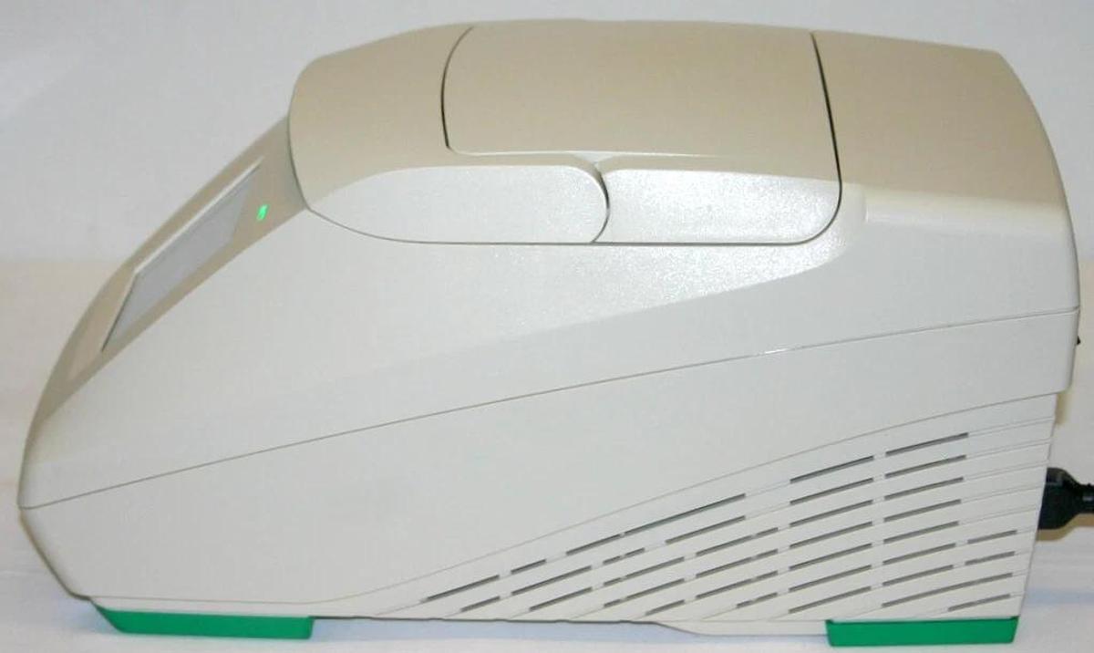 BIO-RAD PCR THERMAL CYCLER, MODEL T100, 96-WELL