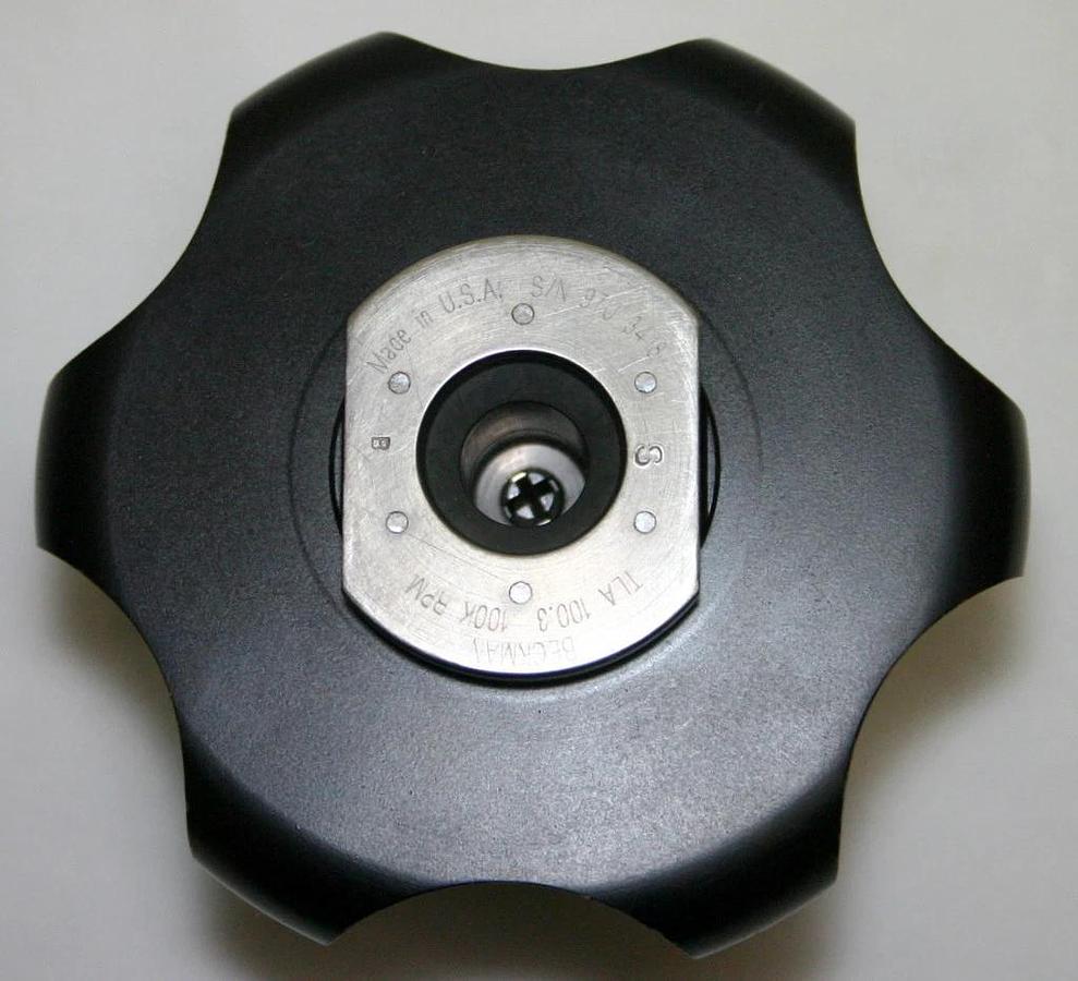 Used BECKMAN ULTRACENTRIFUGE FIXED ANGLE TITANIUM ROTOR, MODEL TLA-100.3, 6 x 3.5 ML