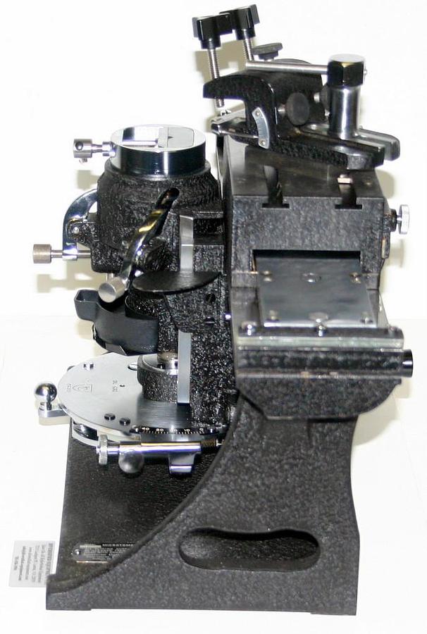 Refurbished AMERICAN OPTICAL / AO SLIDING MICROTOME 860 WITH FREEZING STAGE