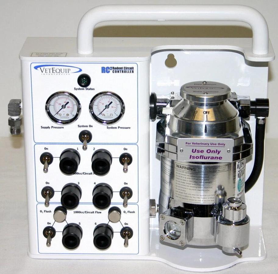 Used VETEQUIP RODENT CIRCUIT CONTROLLER ANESTHESIA SYSTEM, MODEL RC2