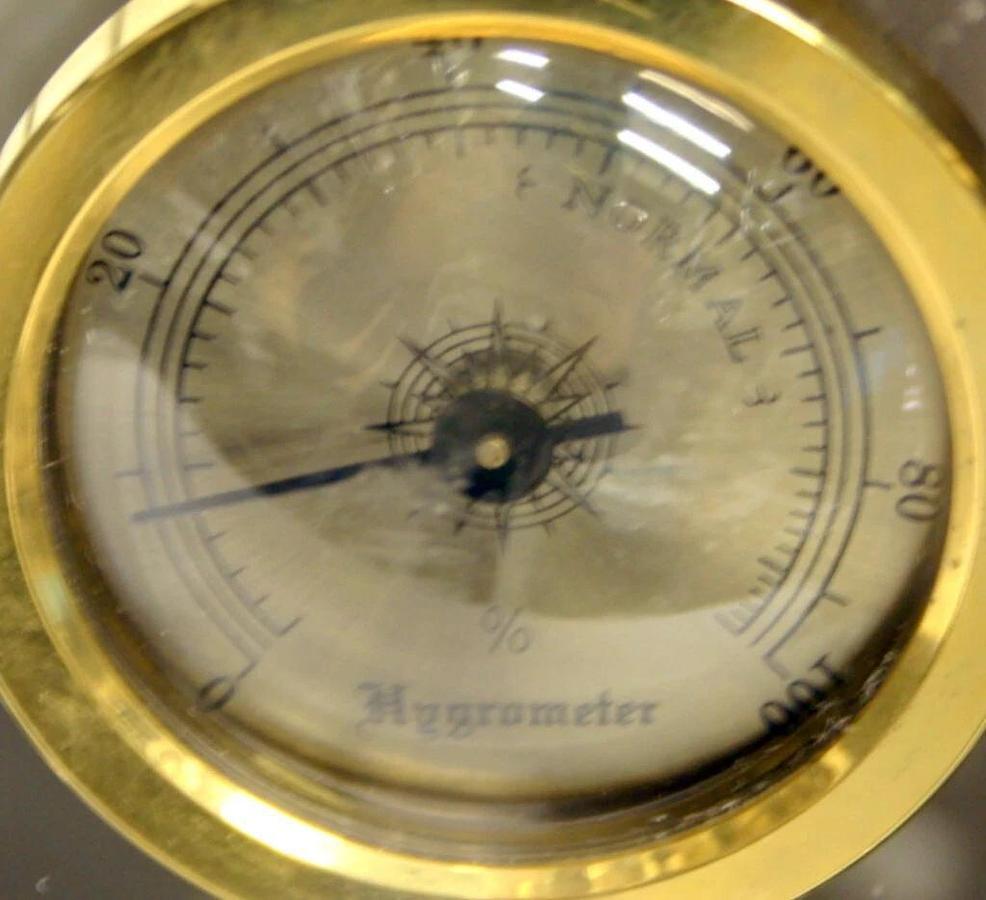 BOEKEL SMALL DRICYCLER, POWERED LAB DESICCATOR, MODEL 134241