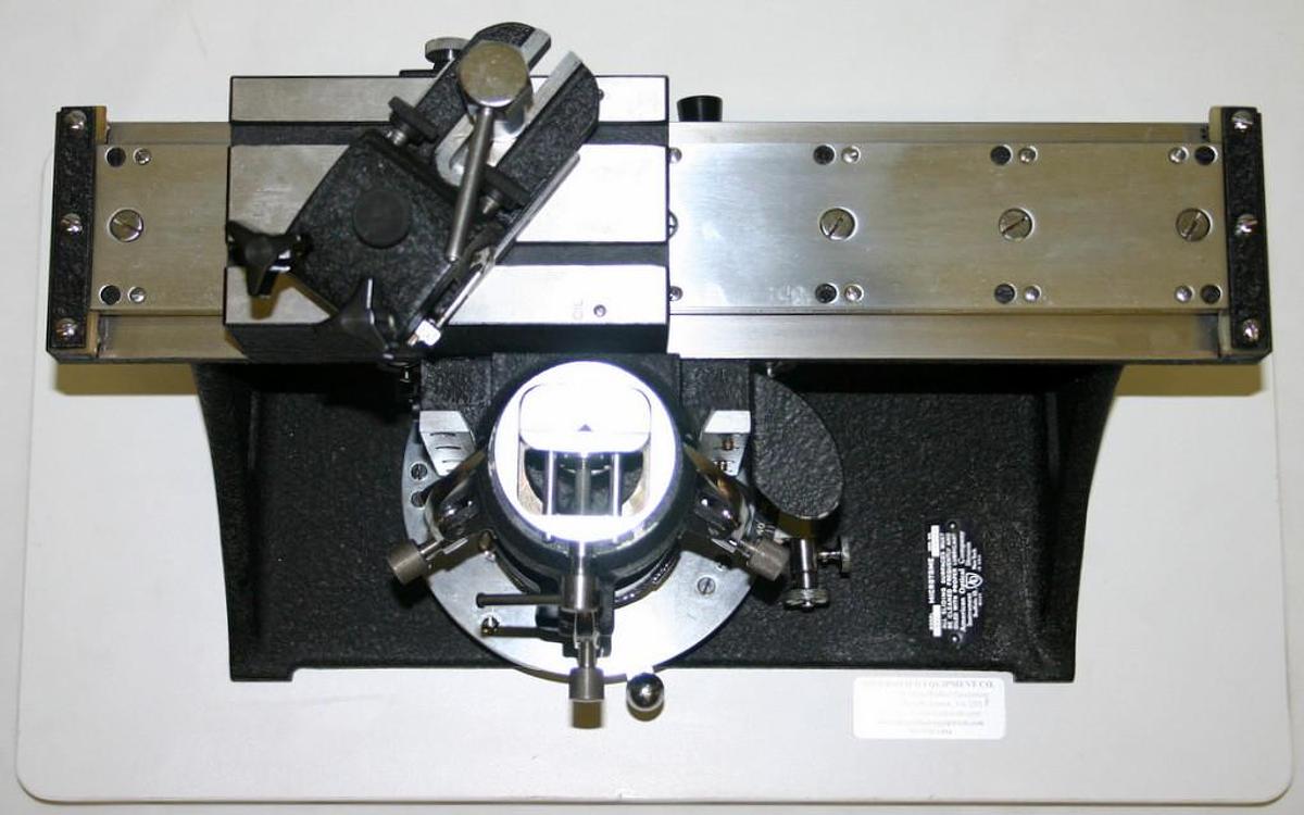 Refurbished AMERICAN OPTICAL SLIDING MICROTOME 860