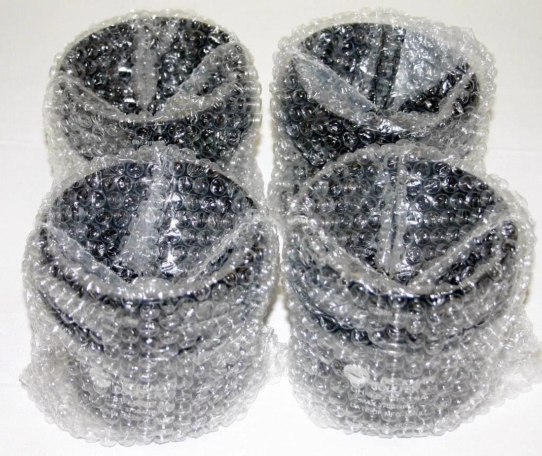 Used BECKMAN COULTER BUCKETS FOR GH-3.8 ROTOR, MODEL 360589, NIB, SET OF FOUR