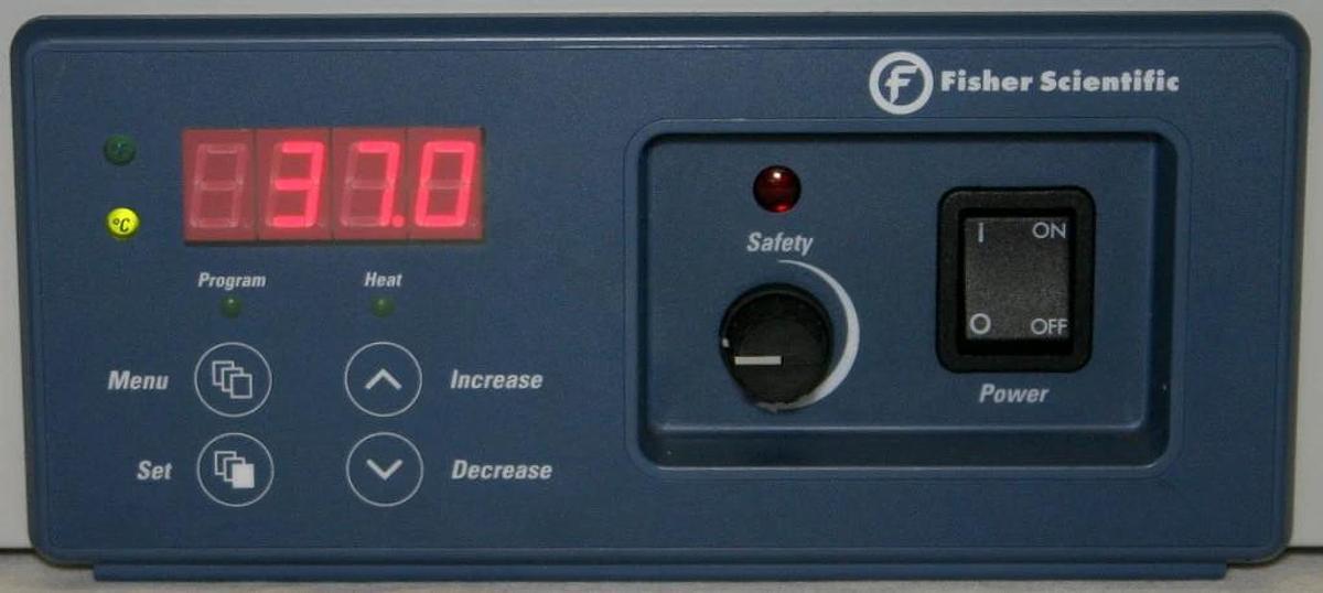 Used FISHER SCIENTIFIC ISOTEMP DIGITAL WATER BATH, MODEL 202S, 2 L (0.5 GAL)