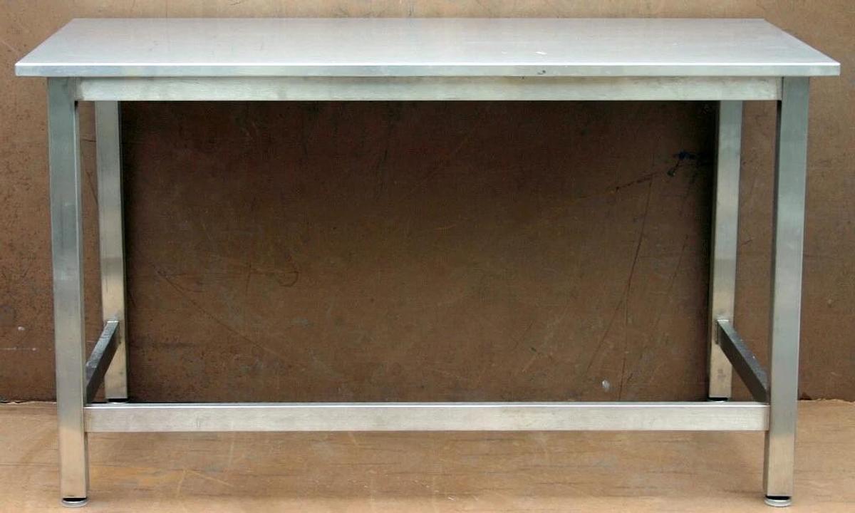 Used METRO, ULINE STAINLESS STEEL LAB CLEANROOM TABLE C FRAME, 60L X 30W X 34H