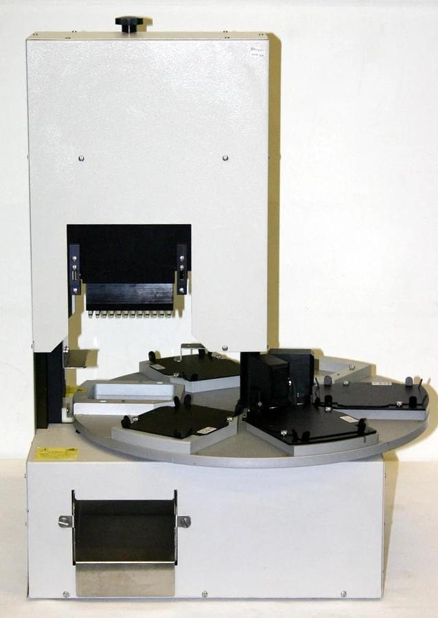 Used ZYMARK RAPIDPLATE 96/384 6-POSITION MICROPLATE LIQUID HANDLER WORKSTATION