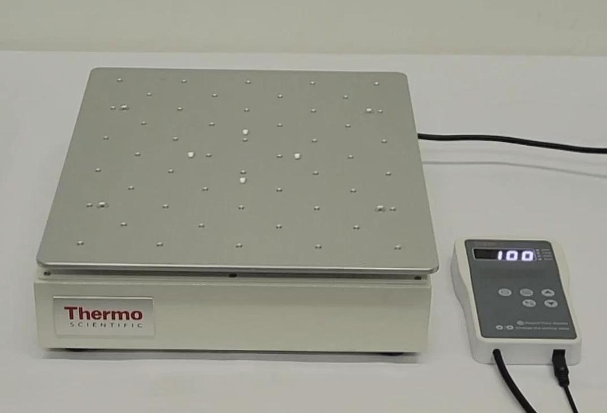 THERMO SCIENTIFIC MAXQ 2000 CO2 PLUS DIGITAL SHAKER, MODEL 88881101