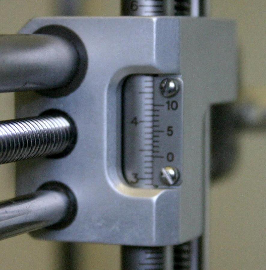 KOPF SMALL ANIMAL STEREOTAXIC INSTRUMENT, MODEL 900 WITH GUINEA PIG ADAPTOR