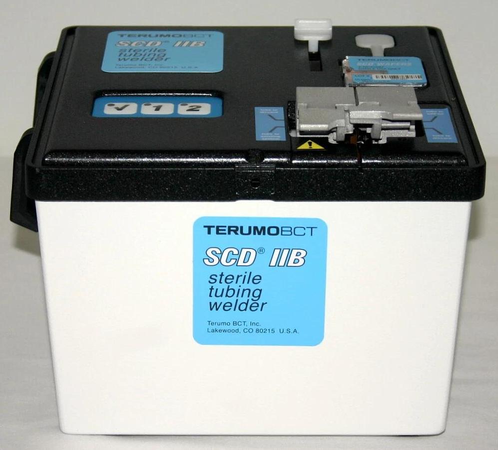 TERUMO BCT STERILE TUBING WELDER, MODEL SCD IIB, MANUFACTURE DATE: 2021