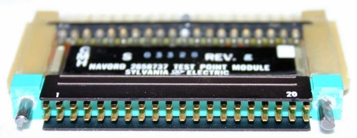 Used SYLVANIA ELECTRIC NAVORD 2658737, 40 PIN TEST POINT MODULE