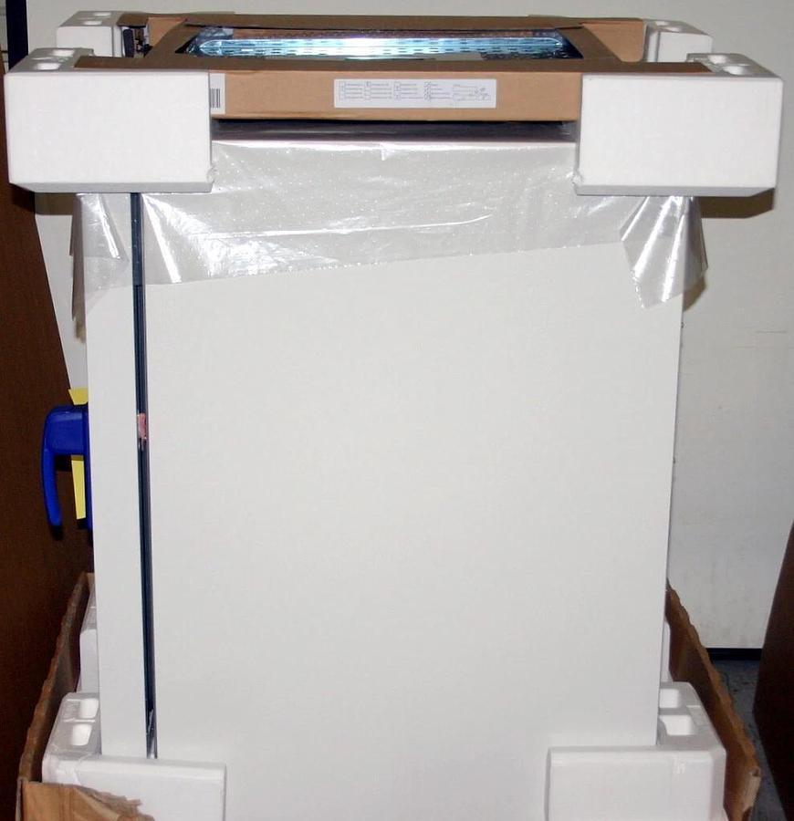 Used THERMO SCIENTIFIC FISHER 180L GRAVITY INCUBATOR, CATALOG NUMBER 50152645