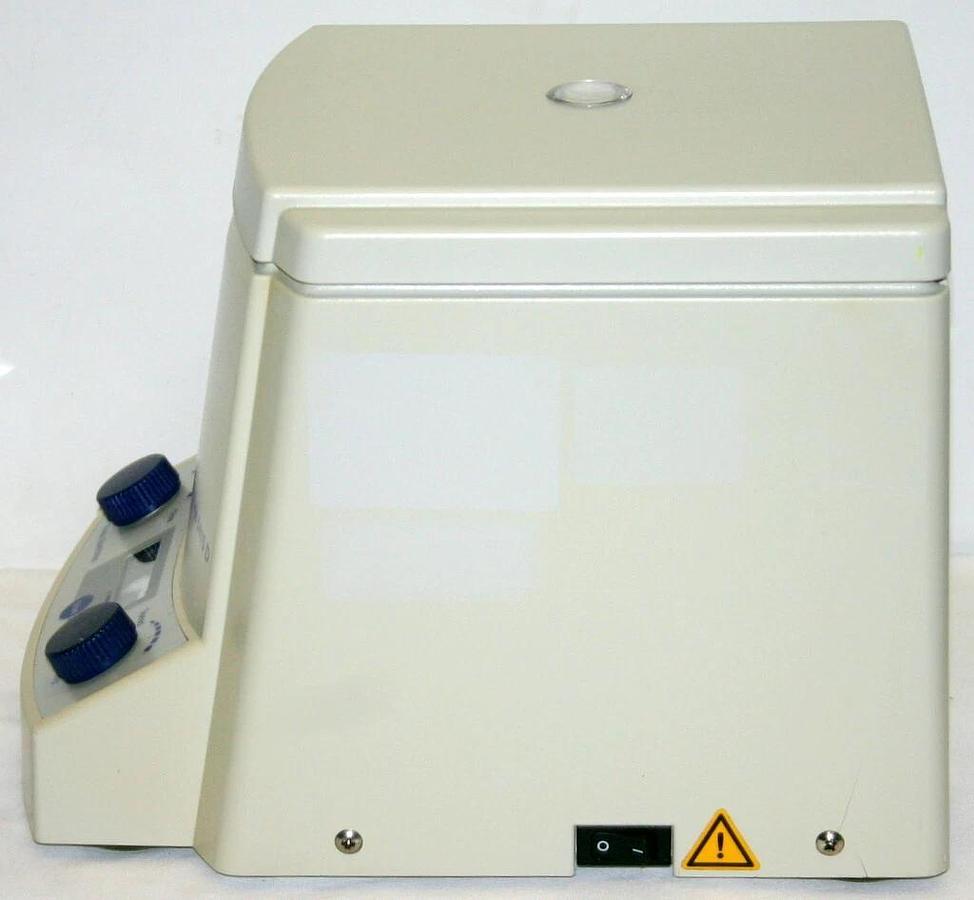 Used EPPENDORF MICROCENTRIFUGE, CENTRIFUGE, MODEL 5415D, W/ F45-24-11 ROTOR AND LID