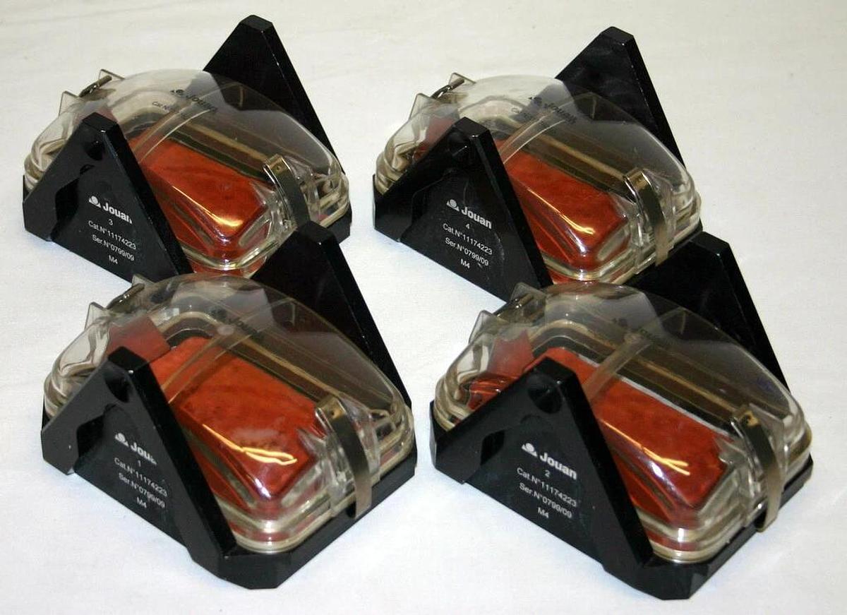 Used JOUAN THERMO SORVALL M4 ROTOR SEALED MICROPLATE CARRIERS, MODEL 11174223