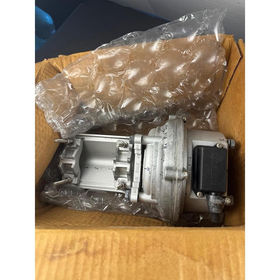 Used ANTENNA RESEARCH MINILOOP TUNABLE ANTENNA TRANSMIT - RECEIVE, MODEL MLA-2/D