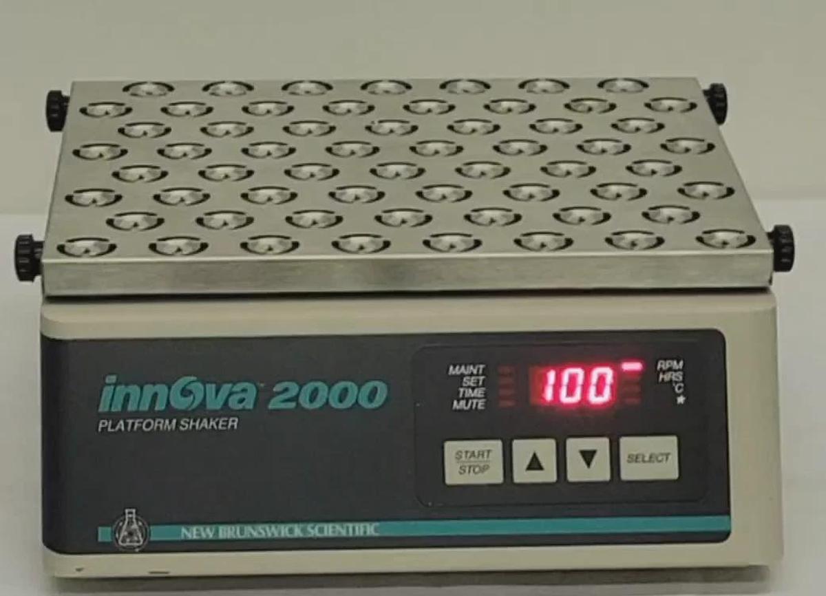 Refurbished EPPENDORF NEW BRUNSWICK DIGITAL GYROTORY PLATFORM SHAKER, MODEL INNOVA 2000