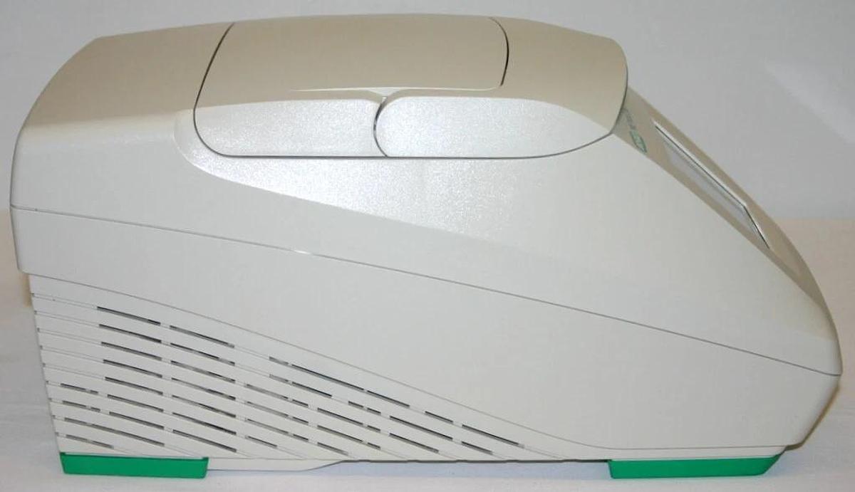 BIO-RAD PCR THERMAL CYCLER, MODEL T100, 96-WELL