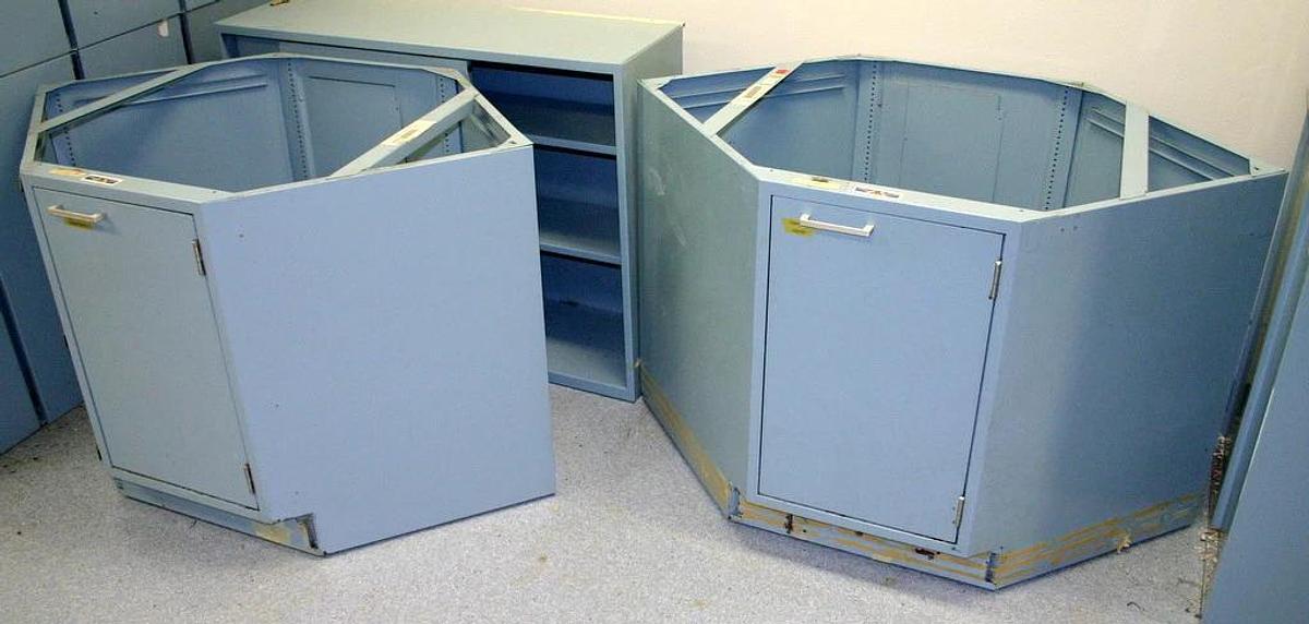 Used FISHER HAMILTON LABORATORY BASE CORNER UNIT, CASEWORK, BLUE MIST (BM), 30" HIGH