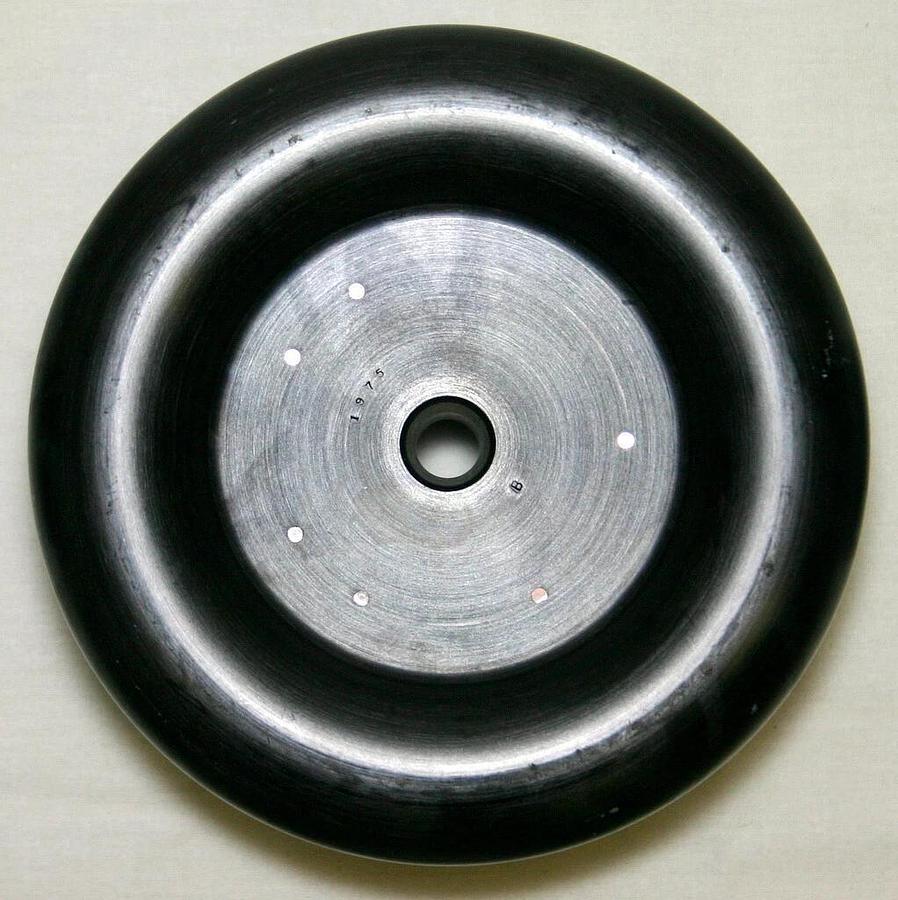 Used BECKMAN FIXED-ANGLE ALUMINUM ROTOR, MODEL FO650, 6 X 50 ML