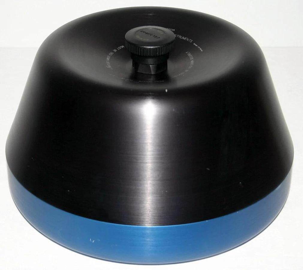 BECKMAN FIXED ANGLE ROTOR, MODEL JLA-10.500, 6 x 500 ML, INCLUDES CANISTERS