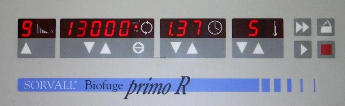 Used SORVALL REFRIGERATED MICRO CENTRIFUGE, BIOFUGE, PRIMO R, INCLUDES 24 X 2ML ROTOR