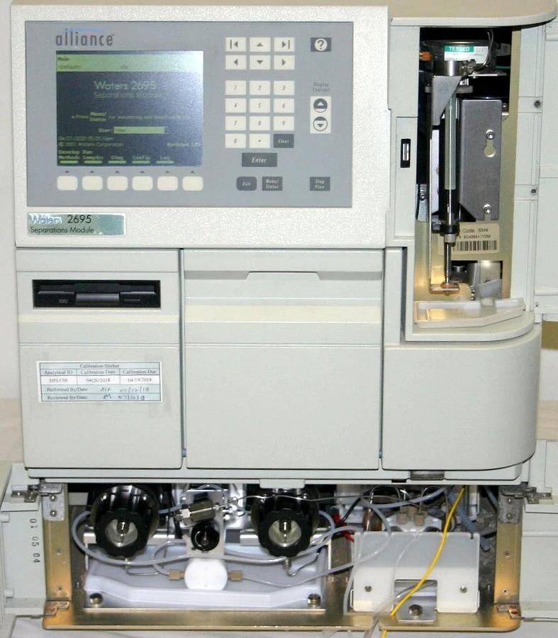 Used WATERS ALLIANCE SEPARATIONS MODULE, MODEL 2695, WAT270008, HPLC