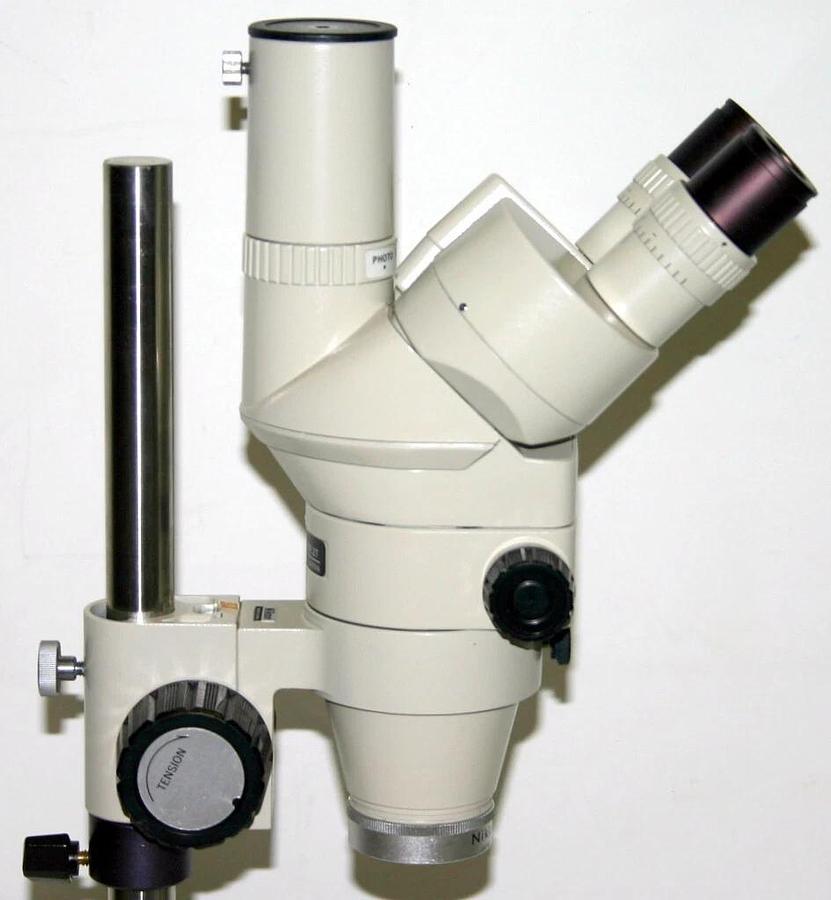 Used NIKON TRINOCULAR STEREOZOOM MICROSCOPE WITH BASE, MODEL SMZ-2T