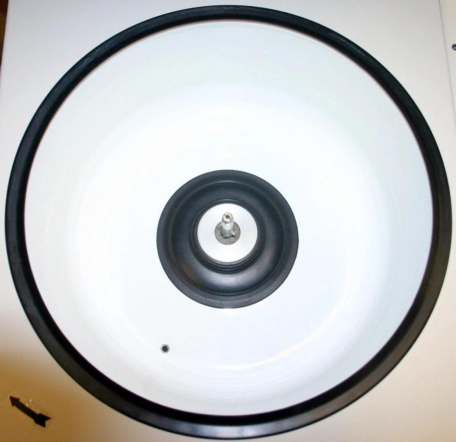 Used BECKMAN COULTER CENTRIFUGE, MODEL ALLEGRA-6R WITH GH-3.8 ROTOR AND BUCKETS