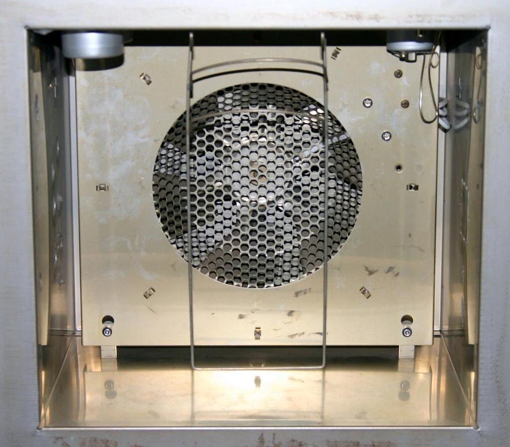 Used HEWLETT PACKARD AGILENT 6890 SERIES GAS CHROMATOGRAPH, INJECTOR & SAMPLE TRAY