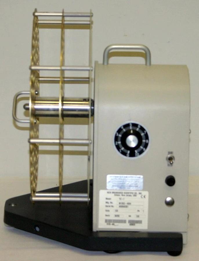 NEW BRUNSWICK EPPENDORF TISSUE CULTURE ROLLER DRUM, MODEL TC-7 WITH 18MM DRUM