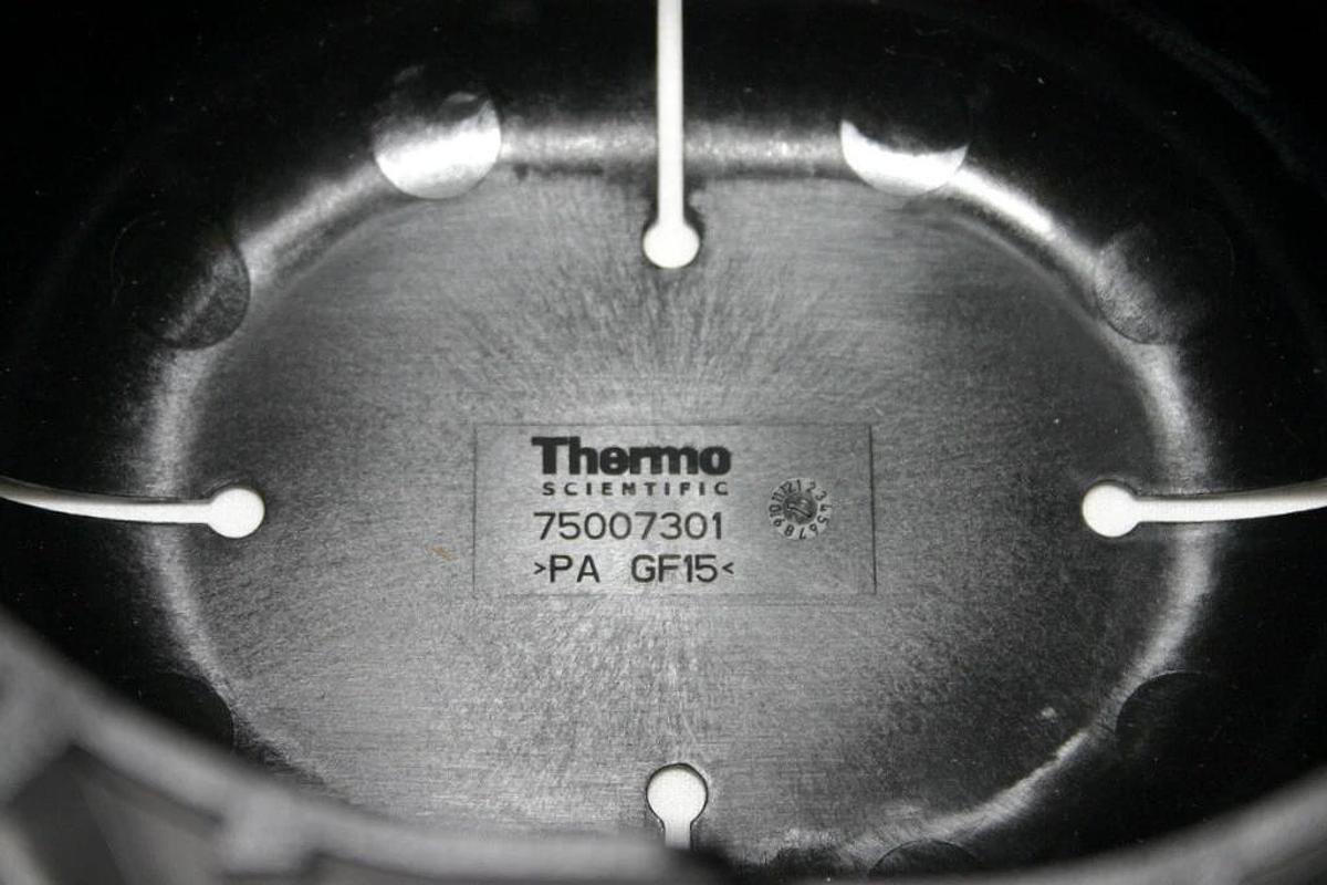 Used THERMO SCIENTIFIC 1000 ML BIO BOTTLE ADAPTER, MODEL 75007301 FOR TX-1000 ROTOR