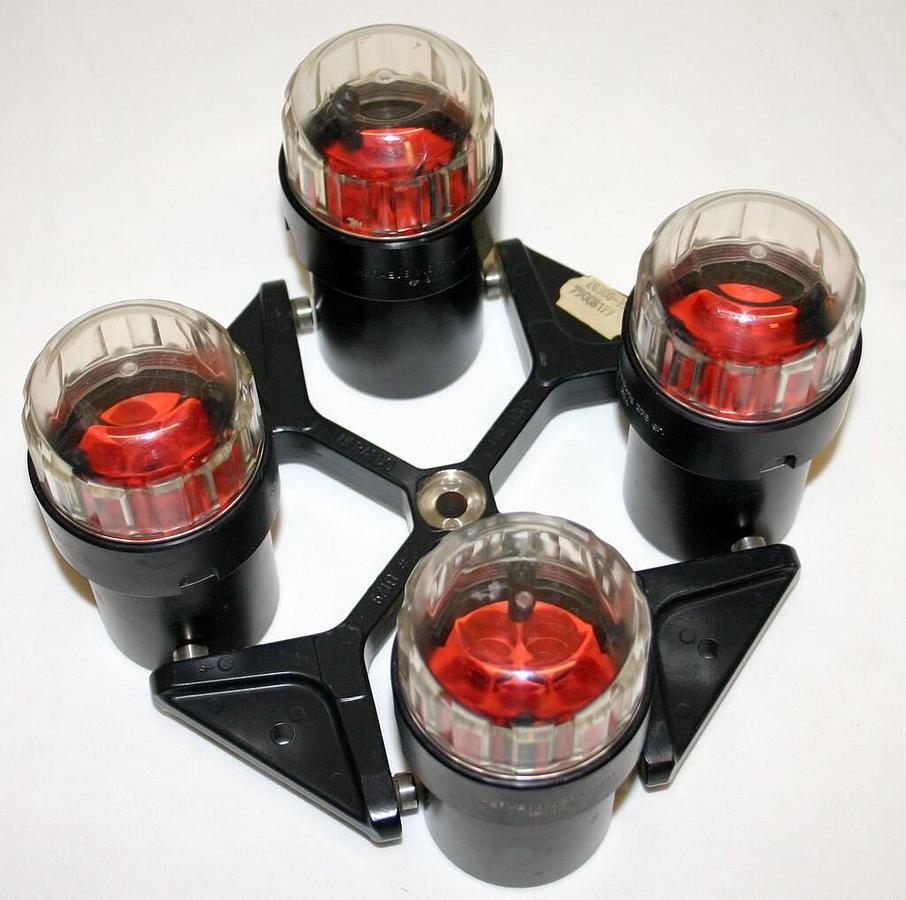 Used THERMO SCIENTIFIC HERAEUS SWINGING BUCKET ROTOR, MODEL 75008179 WITH BUCKETS